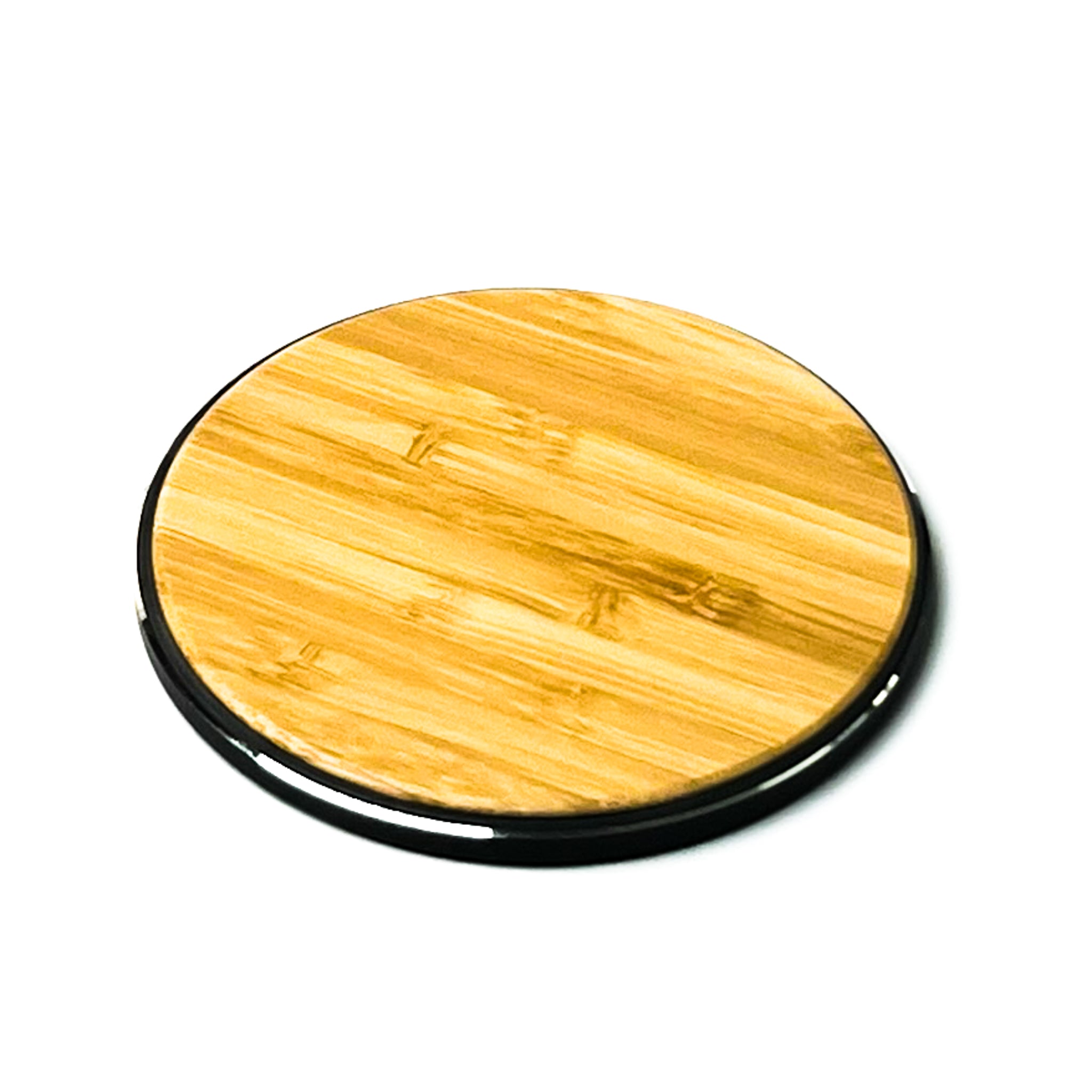 Lade Oase Wireless Charger Pad mit 15W USB-C Ladegerät