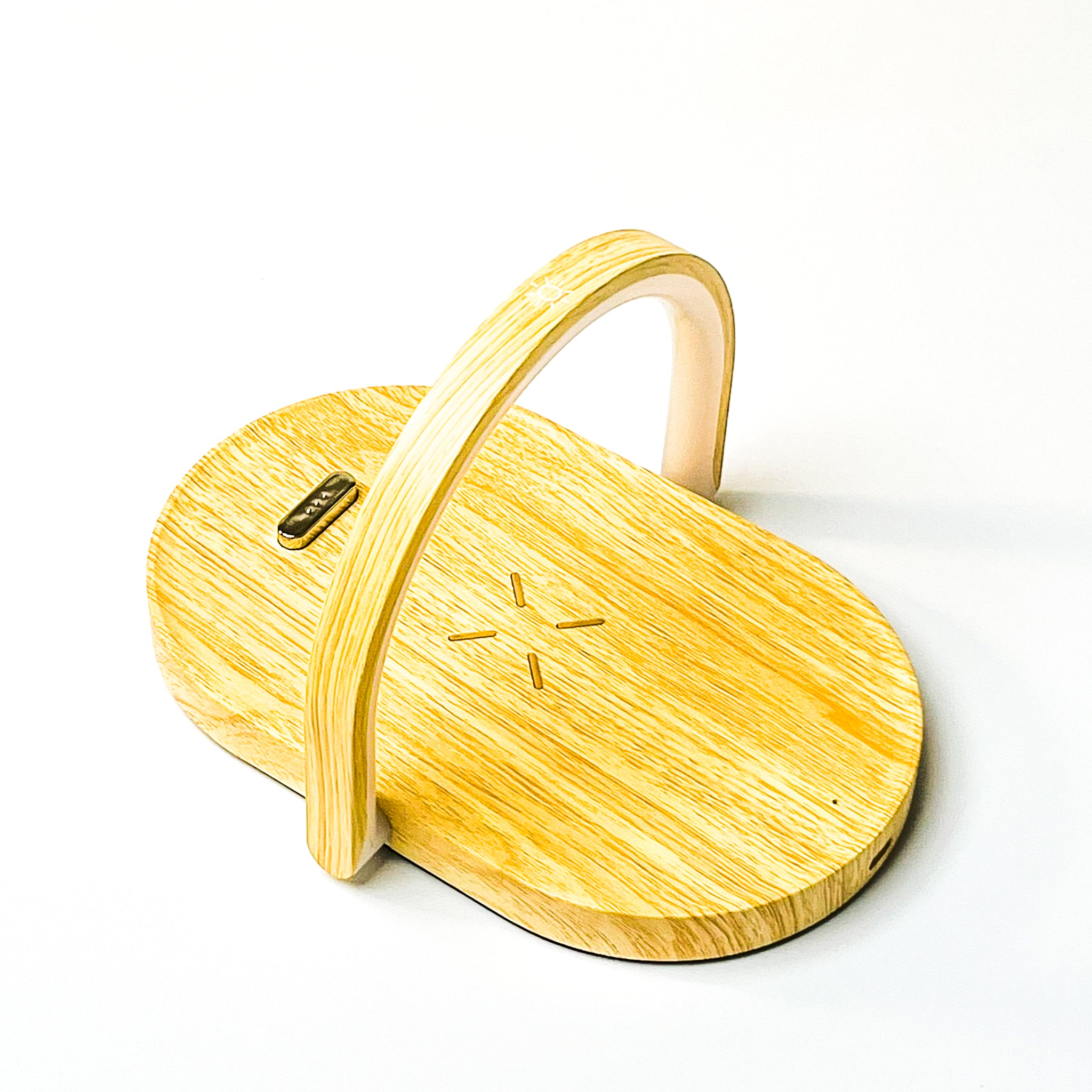 Lade-Oase Wireless Charger Wood Nachtlicht mit 15W USB-C Ladegerät