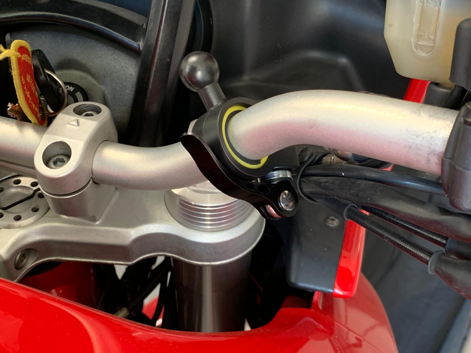 Motorrad Handyhalterung